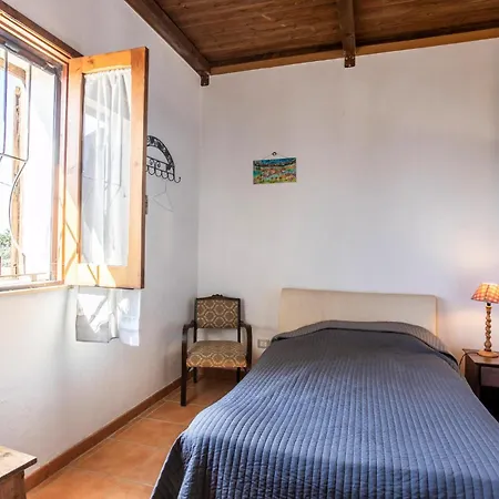 Nice Home In Ragusa With House A Panoramic View 펜션 라구사